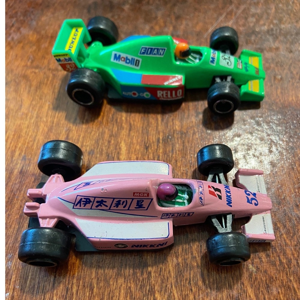 Welly Formula 1 Racing Cars Diecast Toy Lot Green Pink No 1/64 mint dunlop mobil